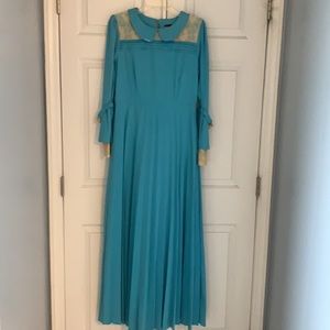 Beautiful modest dress long sleeve maxi gown